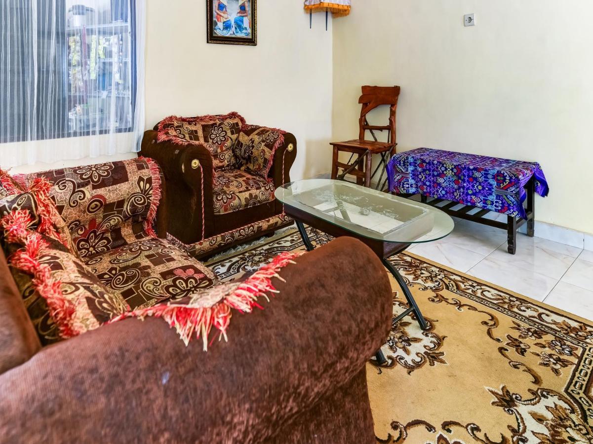 Oyo 91228 Griya Siena Hotel Munduk  Luaran gambar